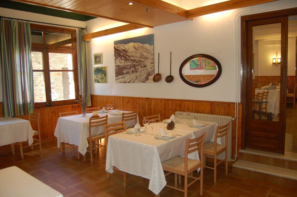 Hotel Vall Ferrera Areu Exteriör bild