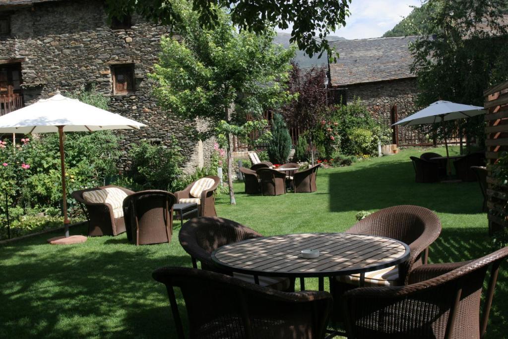 Hotel Vall Ferrera Areu Exteriör bild