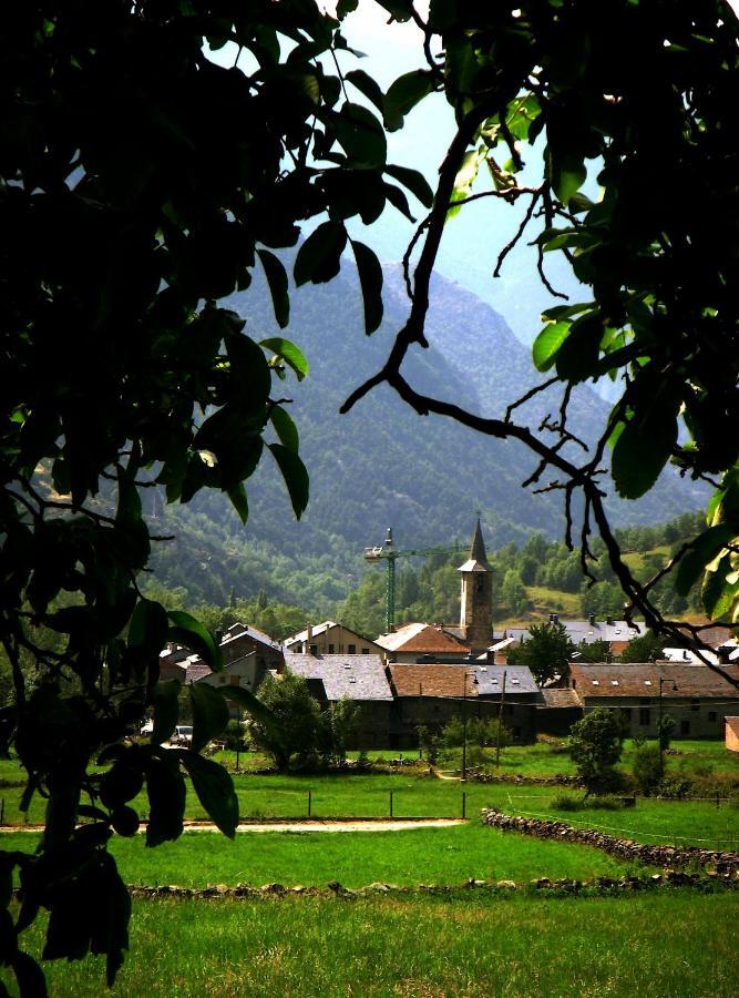 Hotel Vall Ferrera Areu Exteriör bild